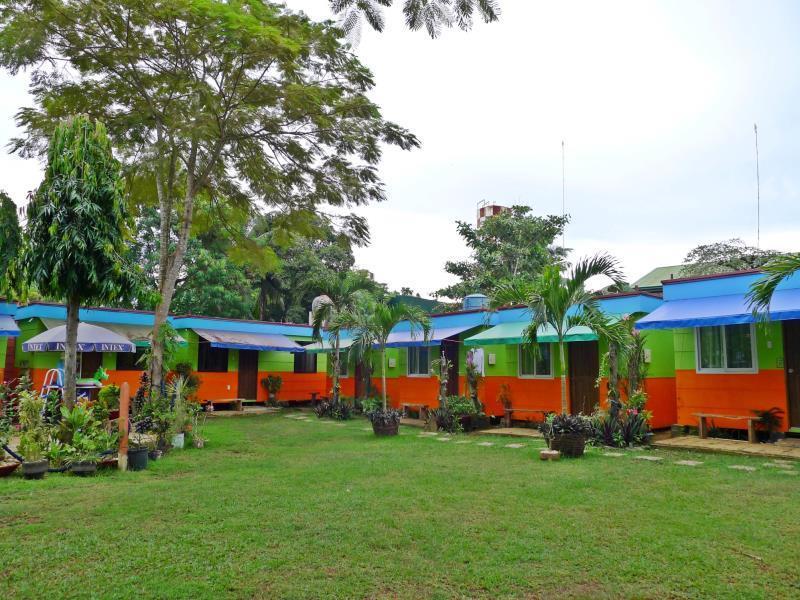 Oyo 671 Natua'S Cabin Puerto Princesa Eksteriør billede